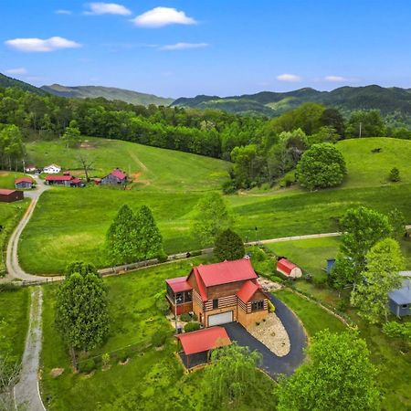Hidden Star Hideaway-Blackberry Farm-Smoky Mtn Nat Park-Hot Tub- Fire Pit- Fenced Yard- Pet Friendly Walland Exterior foto